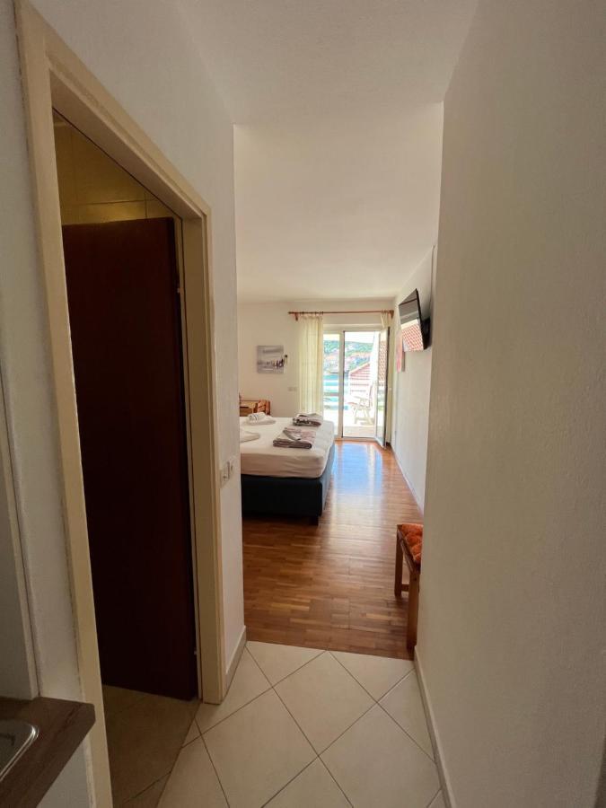 Apartments Suda 鲁巴达 外观 照片