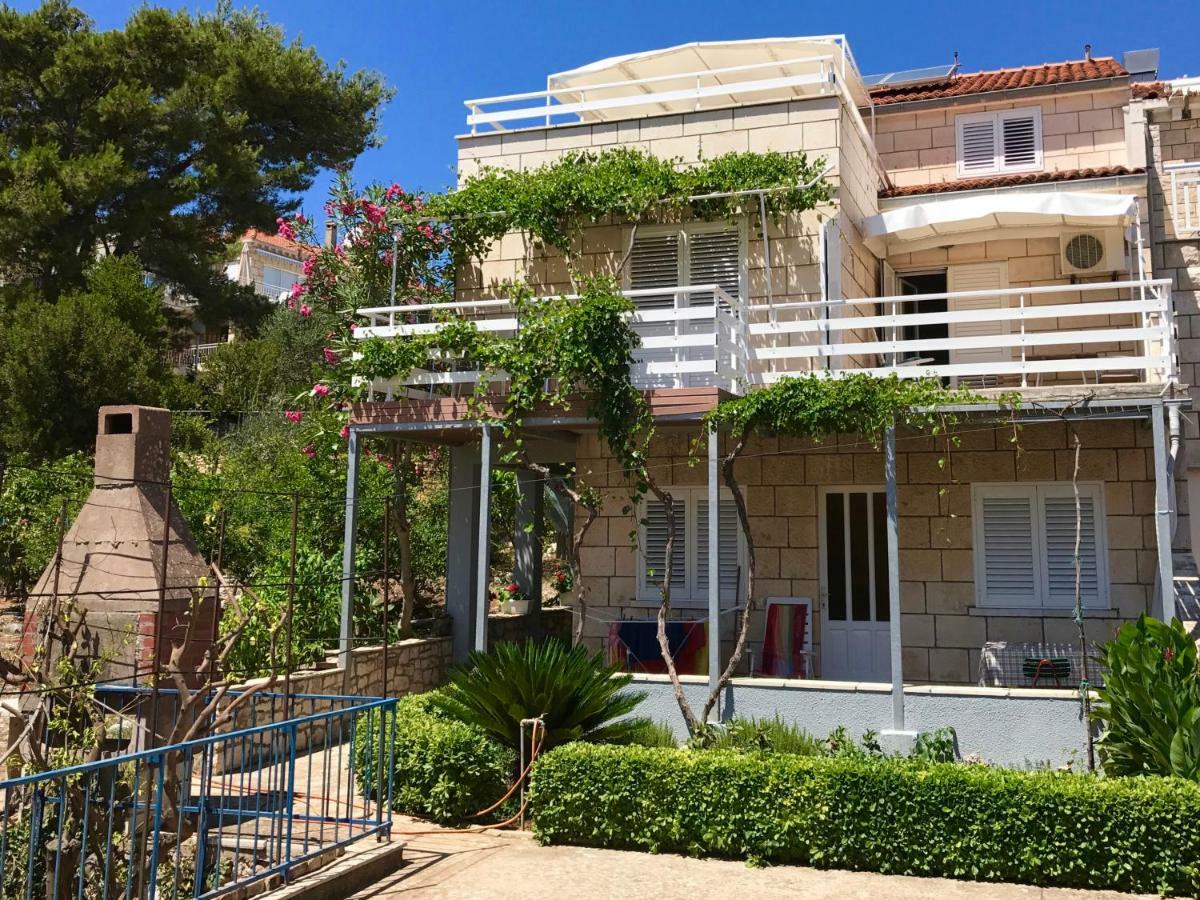 Apartments Suda 鲁巴达 外观 照片
