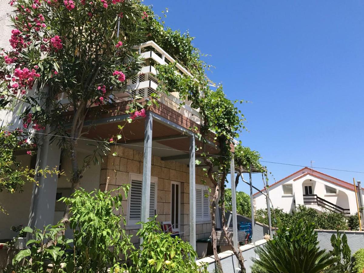 Apartments Suda 鲁巴达 外观 照片